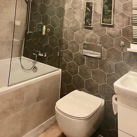 Obriypraha Apartmán *